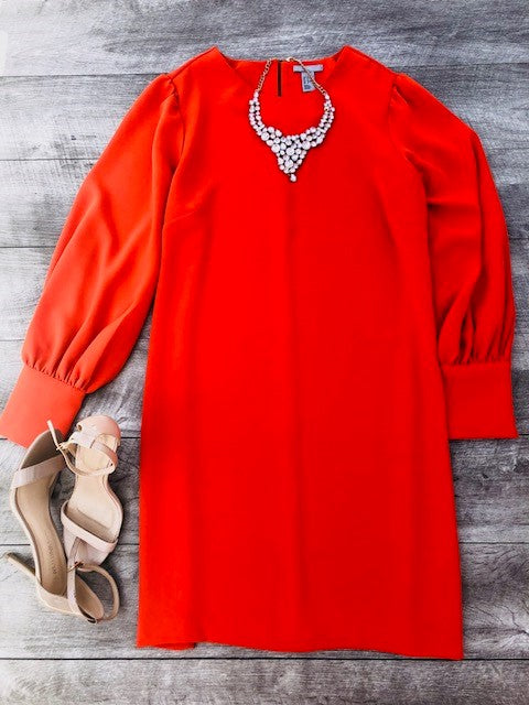 How to wear Vivacious Statement Necklaces